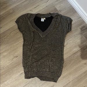 Metallic gold short sleeve shirt